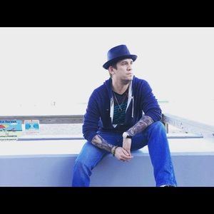 Meet your Posher, John